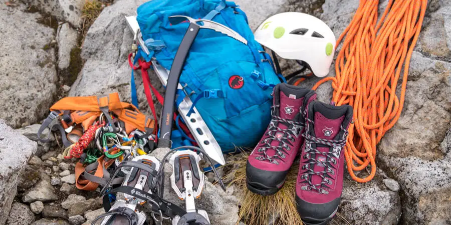 راهنمای خرید وسایل و تجهیزات کوهنوردی راهنمای خرید وسایل و تجهیزات کوهنوردی