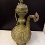 چندقلم آفتابه بسیارکهنه وقدیمی