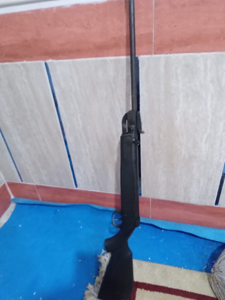 تفنگ بادی دست دوم  مشکی ۴نیم