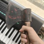 تبر شکاری سالم دسته دوم