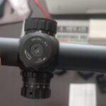 دوربین و پایه دوربین لیپرز