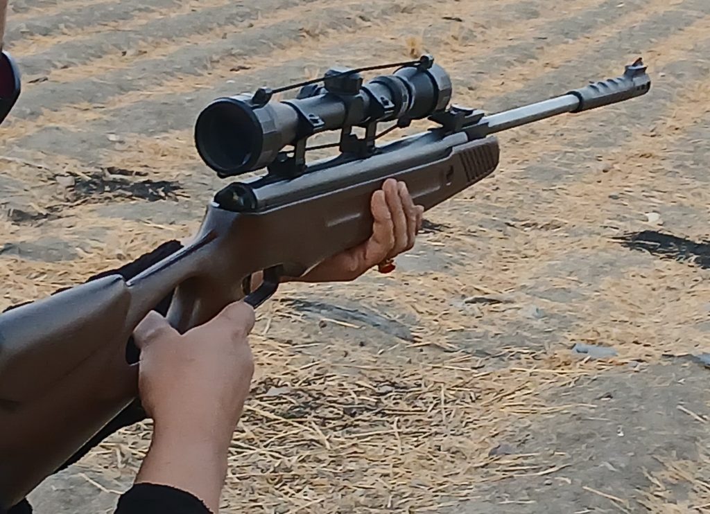 تفنگ بادی ۵.۵ شادو ترک در حد نو پر قدرت و دقیق